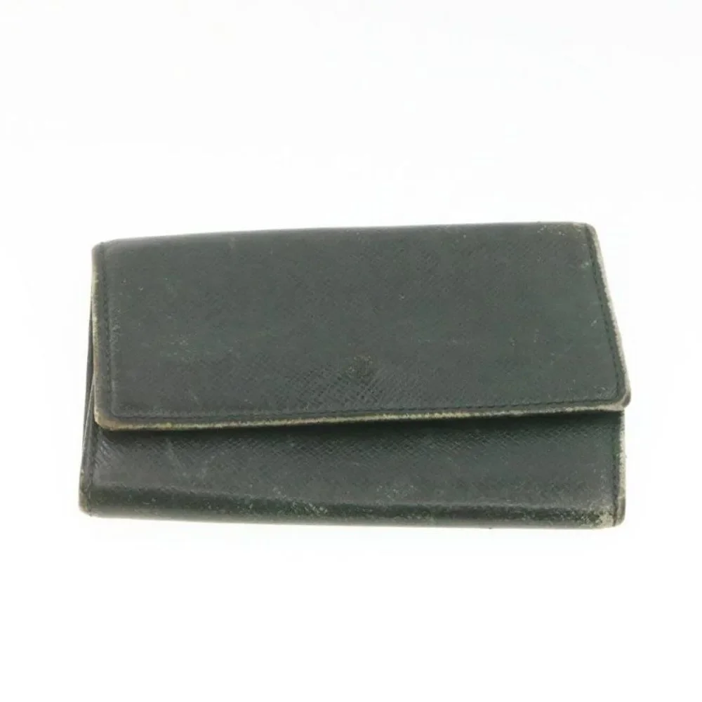 Louis Vuitton Taiga Key Holder/Wallet #1097💥PRICE DROP💥
